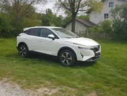 Weiß Gebraucht 2023 Nissan Qashqai N-Connecta SUV | 28.900 € (Fairer Preis)