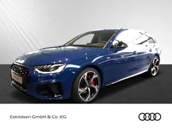 Blau Gebraucht 2022 Audi A4 S-Line Kombi | 59.830 €