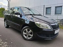 Schwarzmagic perleffekt Gebraucht 2011 Skoda Fabia Kleinwagen | 4.990 € (Fairer Preis)