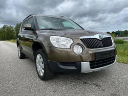 Grau Gebraucht 2012 Skoda Yeti SUV | 7.300 € (Fairer Preis)