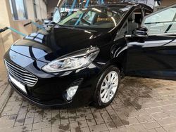 Schwarz Gebraucht 2017 Ford Fiesta Titanium Limousine | 10.500 € (Etwas zu teuer)