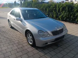 Silber Gebraucht 2000 Mercedes C200 Classic Limousine | 1.800 € (Guter Preis)