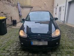 Schwarz Gebraucht 2005 VW Golf V Coupé | 1.100 € (Guter Preis)