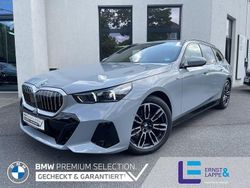 M brooklyn grau Gebraucht 2024 BMW 520 M Sport Kombi | 49.960 € (Guter Preis)
