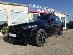 Saphirschwarz metallic Gebraucht 2023 BMW X3 M Sport SUV | 52.990 € (Guter Preis)