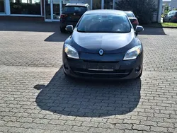 Grau Gebraucht 2011 Renault Mégane III Bose Edition Limousine | 2.399 € (Superpreis)