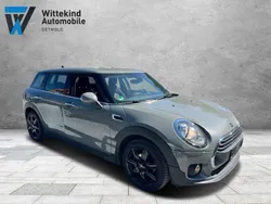 Grau Gebraucht 2017 Mini One D Clubman Kombi | 12.499 € (Fairer Preis)