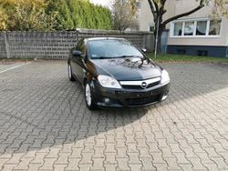 Schwarz Gebraucht 2009 Opel Tigra Cabrio | 2.750 € (Fairer Preis)