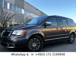 Gebraucht 2015 Lancia Voyager S Van / Kleinbus | 16.900 € (Fairer Preis)