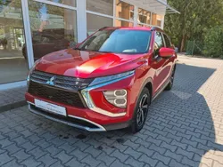 Rot Gebraucht 2022 Mitsubishi Eclipse Cross Top SUV | 23.950 € (Guter Preis)