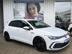 Pure white Gebraucht 2024 VW Golf VIII GTI Limousine | 32.886 € (Guter Preis)
