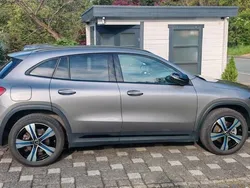 Mercedes EQA350