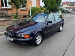 Blau Gebraucht 2000 BMW 530 Kombi | 4.350 € (Guter Preis)