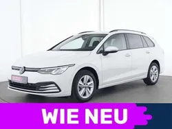 Pure white Gebraucht 2023 VW Golf VIII Life Kombi | 24.184 € (Guter Preis)