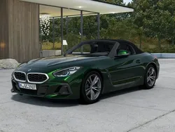 Grün Gebraucht 2024 BMW Z4 Sport Line Cabrio | 42.240 € (Etwas zu teuer)