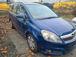 Blau Gebraucht 2007 Opel Zafira Catch Me Van / Kleinbus | 1.850 € (Superpreis)