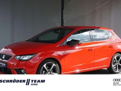 Pure rot Gebraucht 2024 Seat Ibiza FR Limousine | 21.780 € (Fairer Preis)