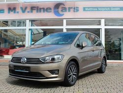 Gold Gebraucht 2017 VW Golf VII Allstar Kombi | 17.600 € (Fairer Preis)