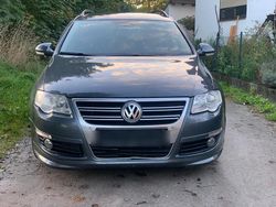 Blau Gebraucht 2010 VW Passat R Kombi | 3.300 € (Fairer Preis)