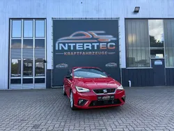 Rot Gebraucht 2023 Seat Ibiza FR Limousine | 20.999 € (Fairer Preis)