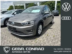 Grau Gebraucht 2015 VW Golf Sportsvan LOUNGE Van / Kleinbus | 13.789 € (Teuer)