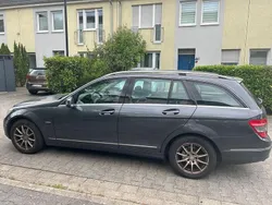 Blau Gebraucht 2009 Mercedes C200 Avantgarde Limousine | 2.999 € (Guter Preis)