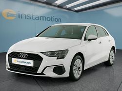 Weiß Gebraucht 2023 Audi A3 Sportback e-tron Kleinwagen | 24.699 € (Fairer Preis)