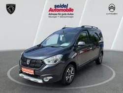 Grau Gebraucht 2019 Dacia Dokker Stepway Van | 15.995 € (Etwas zu teuer)