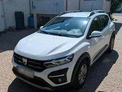 Weiß Gebraucht 2021 Dacia Sandero Comfort Kleinwagen | 12.200 € (Superpreis)