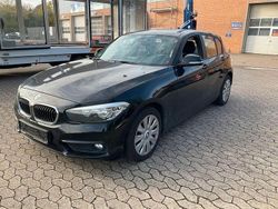 Schwarz Gebraucht 2015 BMW 118 Advantage Kleinwagen | 7.700 € (Guter Preis)