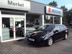 Black mica metallic (metallic) Gebraucht 2020 Suzuki Swace Comfort Kombi | 28.190 €