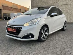 Blanc perle Gebraucht 2015 Peugeot 208 GTi Kleinwagen | 7.500 € (Guter Preis)