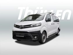 Weiß Gebraucht 2023 Toyota Proace Verso Comfort Kombi | 27.980 € (Superpreis)