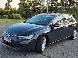 Grau Gebraucht 2024 VW Golf VIII Life Limousine | 23.300 € (Guter Preis)