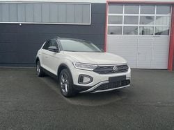 Deep black perleffekt Neu 2025 VW T-Roc SUV | 30.090 € (Superpreis)