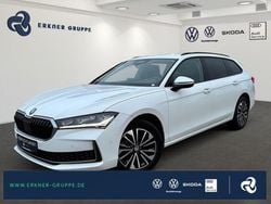 Purity weiss Gebraucht 2024 Skoda Superb Selection Kombi | 36.479 € (Guter Preis)