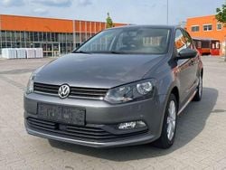 Grau Gebraucht 2015 VW Polo Comfortline Limousine | 5.200 € (Guter Preis)