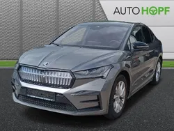 Graphitegrau metallic met. Gebraucht 2022 Skoda Enyaq iV RS SUV | 36.900 € (Superpreis)