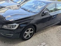 Schwarz Gebraucht 2017 Volvo V60 Summum Kombi | 19.000 € (Teuer)