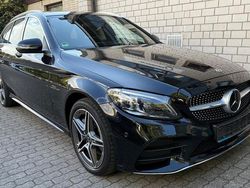 Schwarz Gebraucht 2020 Mercedes C300e AMG line Limousine | 26.990 € (Fairer Preis)