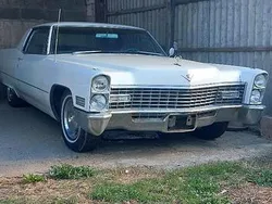 Weiß Gebraucht 1967 Cadillac Deville Coupé | 14.499 €