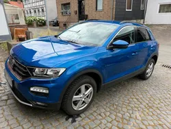Blau Gebraucht 2021 VW T-Roc SUV | 18.000 € (Fairer Preis)