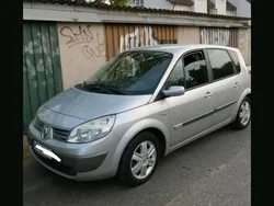 Silber Gebraucht 2006 Renault Scénic II Van / Kleinbus | 3.000 € (Teuer)