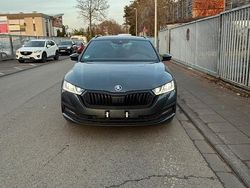 Grau Gebraucht 2020 Skoda Octavia Kombi | 19.500 € (Fairer Preis)