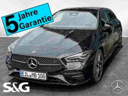 Unilack nachtschwarz Gebraucht 2024 Mercedes CLA200 Shooting Brake AMG Kombi | 34.489 € (Fairer Preis)