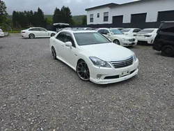 Weiß Gebraucht 2012 Toyota Crown Limousine | 18.990 €