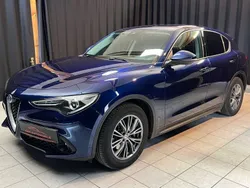 Colore esterno (blu montecarlo Gebraucht 2018 Alfa Romeo Stelvio SUV | 13.999 € (Fairer Preis)