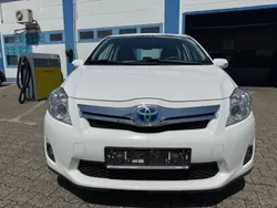 Gebraucht 2011 Toyota Auris Hybrid Edition Limousine | 6.100 € (Guter Preis)