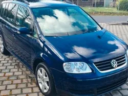 Blau Gebraucht 2006 VW Touran Van / Kleinbus | 2.950 € (Fairer Preis)