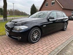 Schwarz Gebraucht 2011 BMW 530 Shadowline Kombi | 12.295 € (Guter Preis)